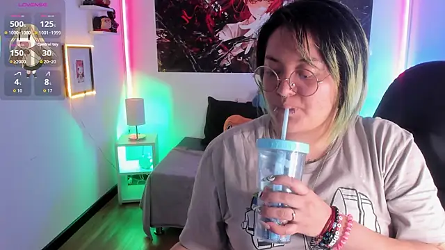 lucky-leah online show from 12.23.25