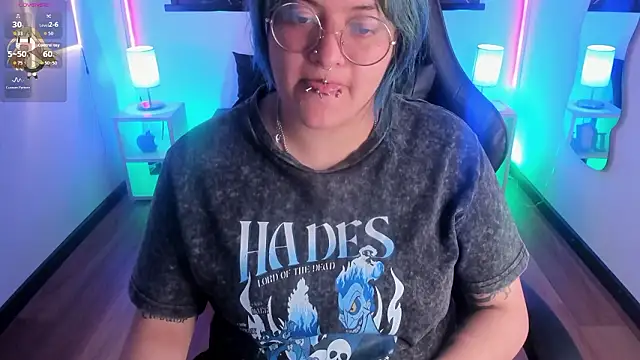 lucky-leah online show from 02.21.26