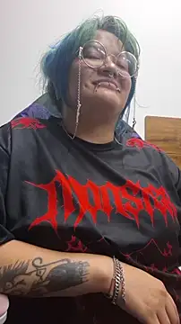 lucky-leah online show from 03.18.26