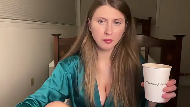 Snapshot of YUMIandbigWOLF chatting on 03.04.26 YUMIandbigWOLF online show from 03.04.26