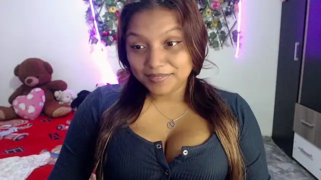 Snapshot of sexysusan4you chatting on 11.11.25 sexysusan4you online show from 11.11.25