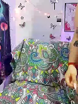 Snapshot of Hada_dracanae chatting on 02.23.25 Hada dracanae online show from 02.23.25