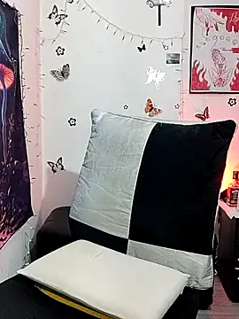 Snapshot of Hada_dracanae chatting on 03.13.25 Hada dracanae online show from 03.13.25