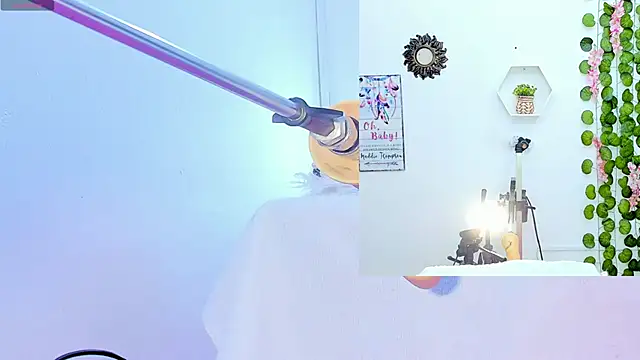 Snapshot of Daki_Ume_ chatting on 02.03.25 Daki Ume online show from 02.03.25