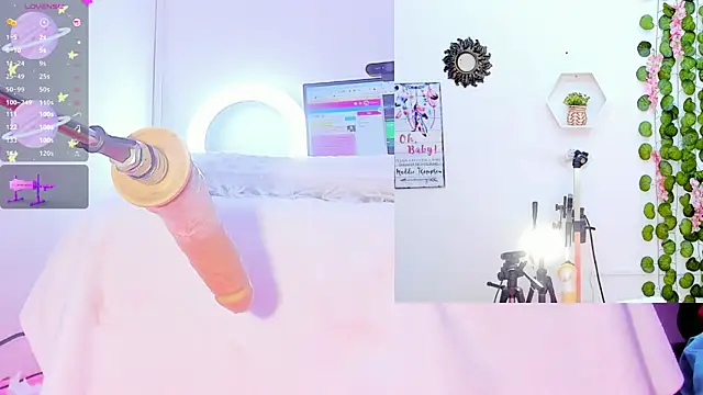 Snapshot of Daki_Ume_ chatting on 02.04.25 Daki Ume online show from 02.04.25