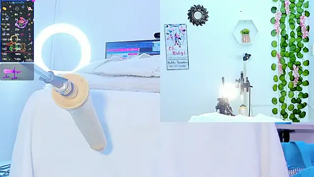 Snapshot of Daki_Ume_ chatting on 03.07.25 Daki Ume online show from 03.07.25