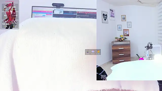 Snapshot of Daki_Ume_ chatting on 10.05.25 Daki Ume online show from 10.05.25