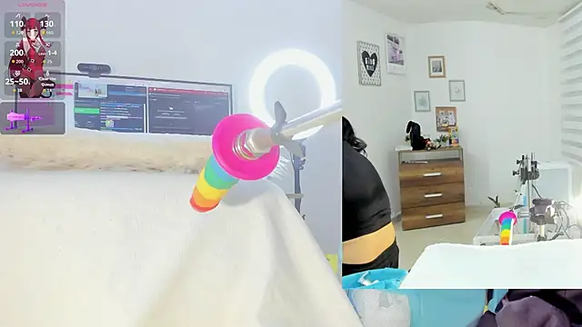 Snapshot of Daki_Ume_ chatting on 10.20.25 Daki Ume online show from 10.20.25