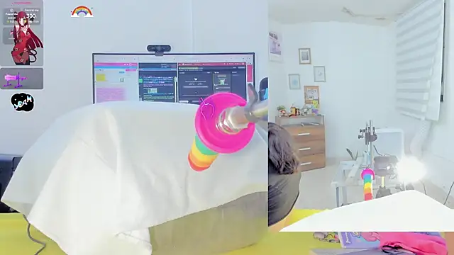 Snapshot of Daki_Ume_ chatting on 11.11.25 Daki Ume online show from 11.11.25