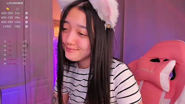 FreyaRaya online show from 12.17.24