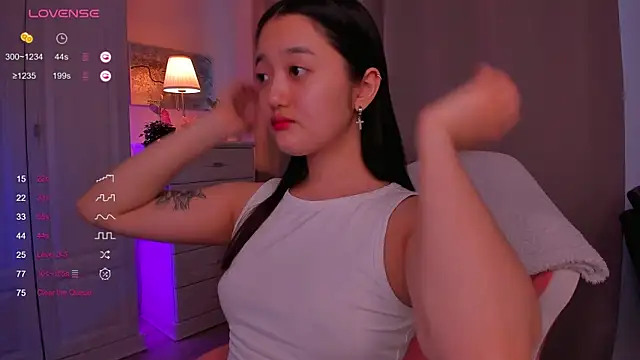 FreyaRaya online show from 02.16.25