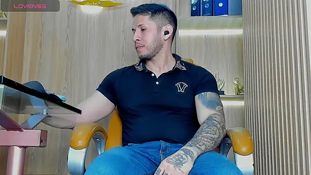 Snapshot of George_Diesell chatting on 02.03.26 George Diesell online show from 02.03.26