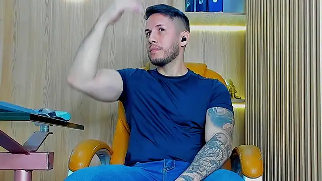 Snapshot of George_Diesell chatting on 02.15.26 George Diesell online show from 02.15.26