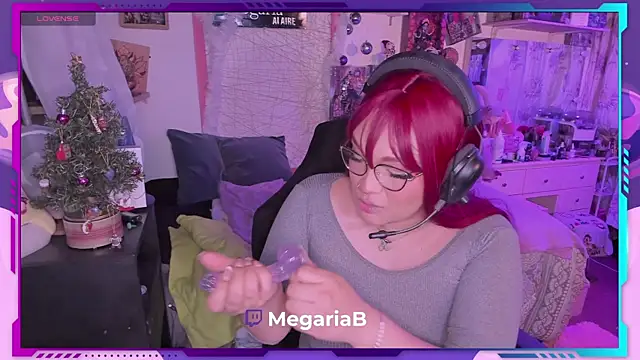 MegariaB online show from 12.21.24