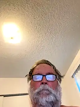 Snapshot of Drummajor chatting on 10.23.25 Drummajor online show from 10.23.25