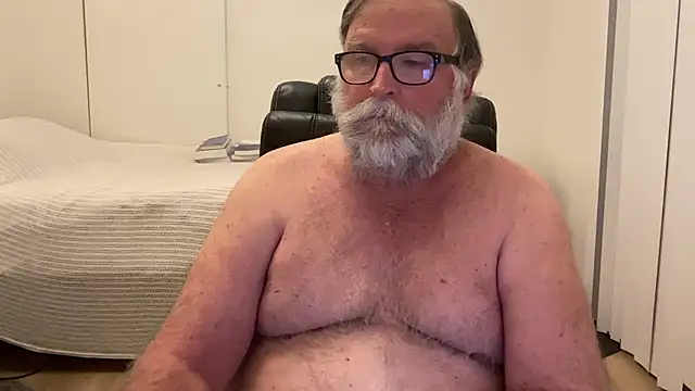 Snapshot of Drummajor chatting on 10.25.25 Drummajor online show from 10.25.25