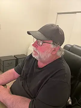 Snapshot of Drummajor chatting on 11.18.25 Drummajor online show from 11.18.25