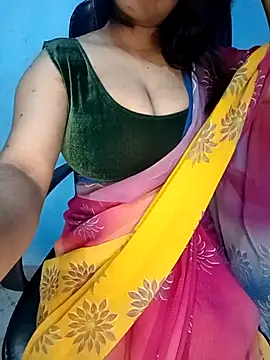 Snapshot of Dayna-36 chatting on 02.22.25 Dayna-36 online show from 02.22.25