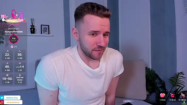 Snapshot of EnriqueBarberry chatting on 04.11.26 EnriqueBarberry online show from 04.11.26