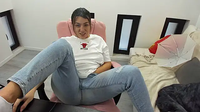 Dyana Kaylinn online show from 02.01.26