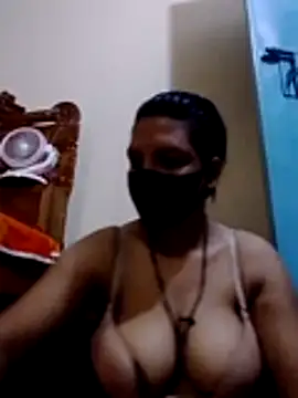 Snapshot of Depte- chatting on 06.22.26 Depte- online show from 06.22.26