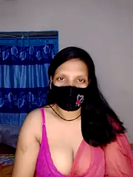 Snapshot of Depte- chatting on 07.17.26 Depte- online show from 07.17.26