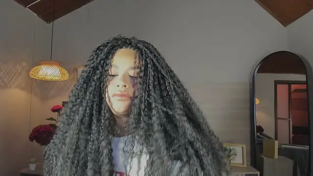 nayah   online show from 03.22.25