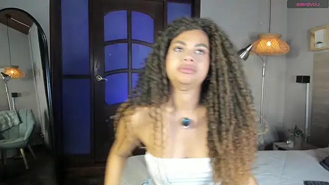 nayah   online show from 02.05.26