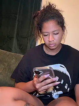 VanessaBling online show from 11.18.25