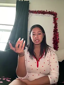 Snapshot of VanessaBling chatting on 02.10.26 VanessaBling online show from 02.10.26