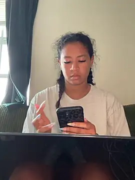 VanessaBling online show from 03.07.26