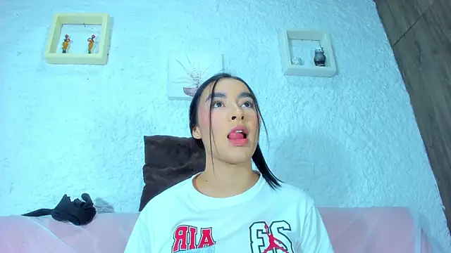 emiily s online show from 02.05.25