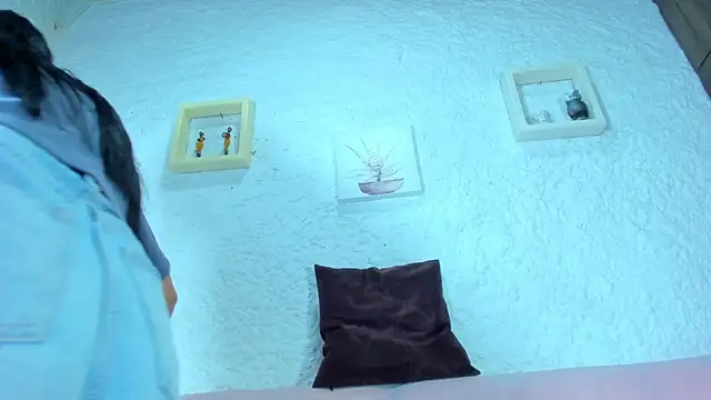 emiily s online show from 02.15.25