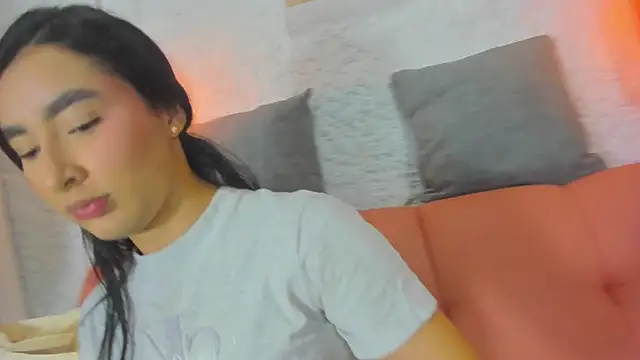 emiily s online show from 11.08.25