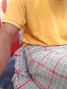 Snapshot of Burhade-- chatting on 11.22.25 Burhade-- online show from 11.22.25