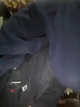 Snapshot of Burhade-- chatting on 12.17.25 Burhade-- online show from 12.17.25