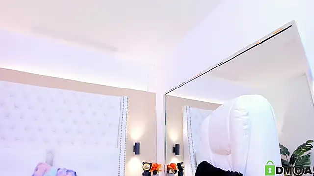 celeste wayne online show from 11.14.25