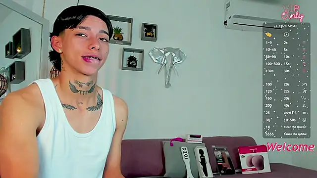 AmberAdams  online show from 01.15.26