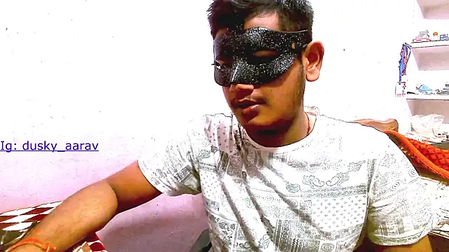 Snapshot of Dusky_Aarav chatting on 11.24.25 Dusky Aarav online show from 11.24.25