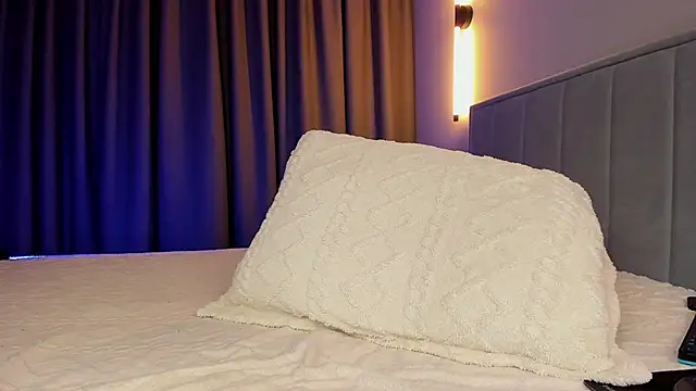 Amazing  bitch online show from 02.19.26