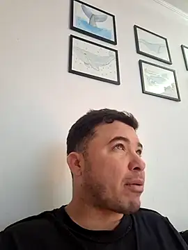 Victorjose3030 online show from 10.08.25