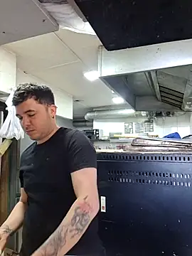 Victorjose3030 online show from 10.30.25