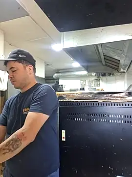 Victorjose3030 online show from 12.04.25