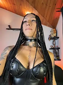 Snapshot of Juana_777 chatting on 05.22.26 Juana 777 online show from 05.22.26