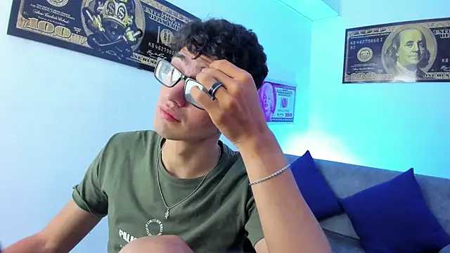 TylerWhite  online show from 01.22.25