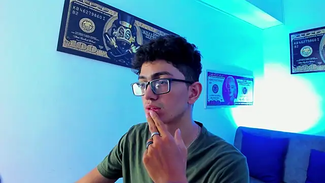 TylerWhite  online show from 01.24.25