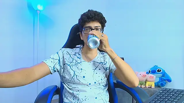 TylerWhite  online show from 09.18.25