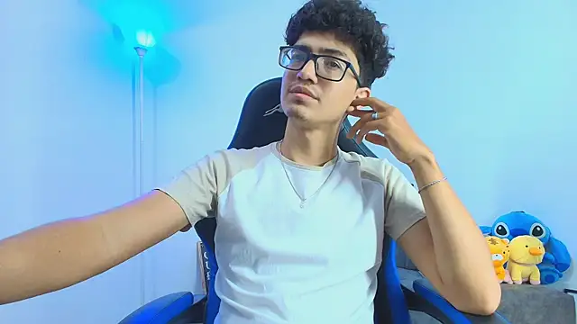 TylerWhite  online show from 10.18.25