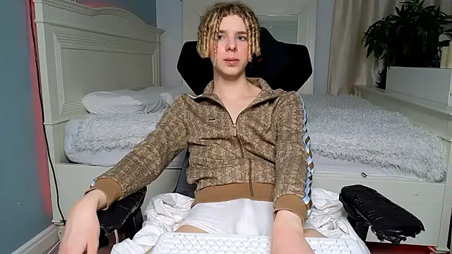 Kudi Minnt online show from 03.04.26