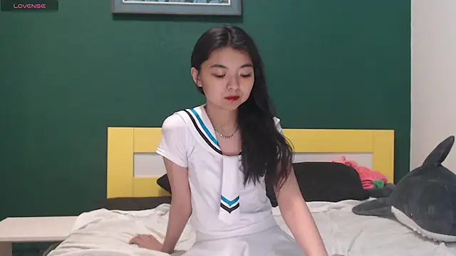 Shy Kira online show from 03.23.26